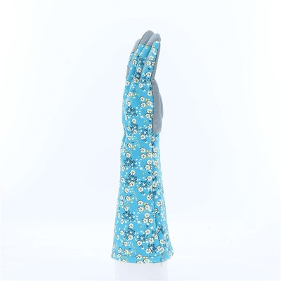 Goatskin gardening and pruning gloves