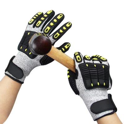 Wear-resistant and impact-resistant protective gloves